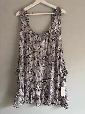 Chelsea28 Snakeskin Swim Cover Up Size L NWT Nordstrom Beach Tunic